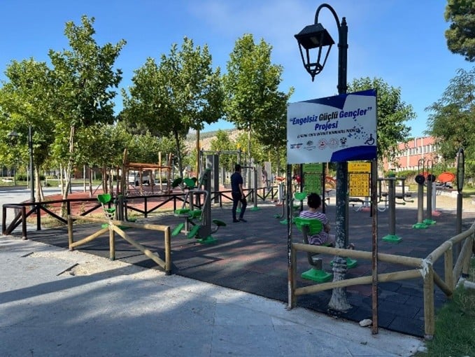 A person pointing at a signAI-generated content may be incorrect.